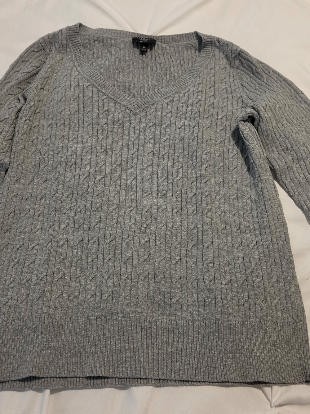 Talbots Light Gray Cable Knit V-Neck Sweater - Picture 3 of 6